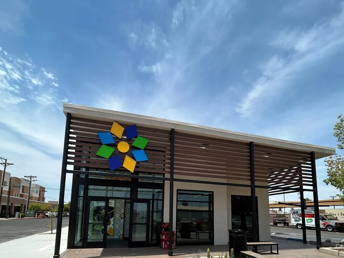 Exterior of the newly built Sun Community Bank branch in Coachella, CA, a ground-up project with electrical by Left Coast Electric